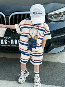 两件套男童休闲舒适时尚简约百搭宽松条纹可爱小熊图案短袖T恤和短裤，适合日常穿着、上学、郊游、运动、春夏穿着，也可作为复活节礼物。 - 彩色 - 查看 1