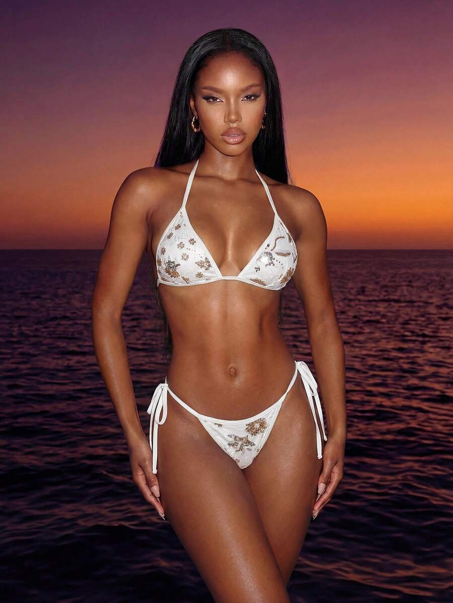 Vaytide 夏季新款香槟色纯色高端刺绣亮片闪亮病毒式派对下午茶聚会支撑高衩侧系带比基尼两件式泳衣女款 - 白色 - 查看 1