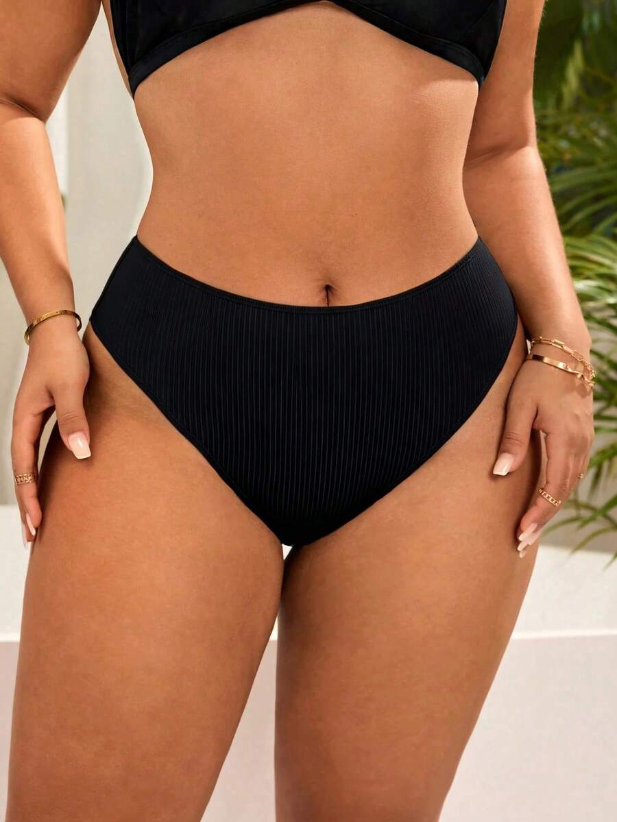 Swim Vcay Bas de maillot de bain texturé de couleur unie pour femmes grandes tailles, bas de bikini décontracté pour villégiature, style minimaliste à la mode, convient pour les vacances à la plage - Noir - Voir 1