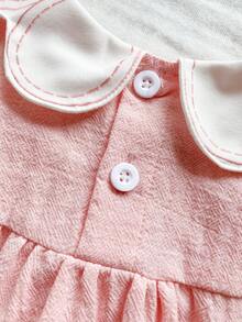 Vintaside Kids 女婴杏色连体衣，适合春夏穿着，领口饰有樱桃刺绣，甜美简约风格，穿着舒适，适合休闲外出、居家休闲和轻松聚会。 - 粉色 - 查看 5