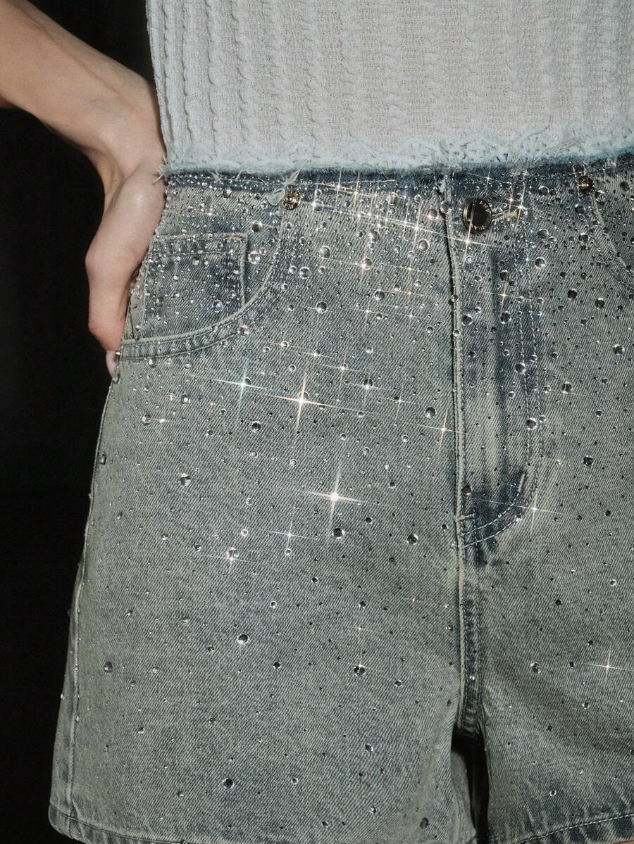 Anewsta Fashionable Lace Waistband Studded Denim Shorts - Blue - View 1