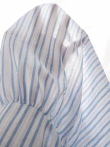 女童休闲度假蓝色条纹波点蕾丝吊带背心，柔软时尚设计，适合夏季、度假、旅行、上学、日常穿着。 - 藍色 - 查看 6