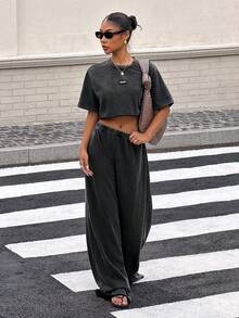 Muchica 女士休闲时尚街头风日常通勤装饰短袖露脐T恤和阔腿裤套装，春夏款 - 黑色 - 查看 3