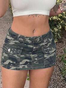 StreetHx Fashionable Casual Street Style Patch Pocket Rivet Camouflage Low-Waist Denim Mini Skirt - Army Green - View 1