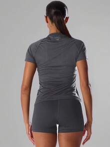 Musera Sport 纯色短袖运动T恤 跑步短裤 舒适休闲 健身 健身房 跑步 俱乐部、板式网球、网球、匹克球 健身 瑜伽 普拉提 日常休闲 - 深灰色 - 查看 2
