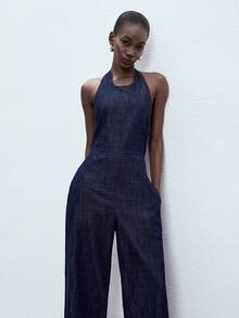 ATUI Studio 女士休闲性感露背吊带牛仔连体裤，带侧袋，适合夏季度假 - 藏蓝色 - 查看 1