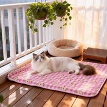 1pc Cute Cartoon Pattern Pet Waterproof Urine Pad, Breathable Lightweight Washable Mat For Small Pets, Suitable For AllSeasons,Random Pattern Cutting, Not Machine Washable, Bottom Not Waterproof - Multicolor - View 4