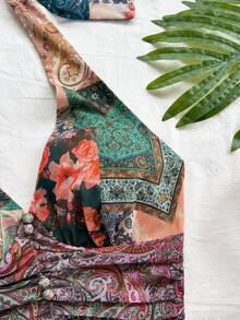 Soleia New Arrival Thank You Holiday Knit Print Halter Crop Top And Pleated Mini Skirt 2 Pieces Set,Summer Sets - Multicolor - View 7