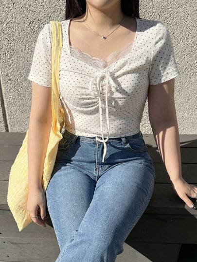 Dazy Plus Plus Size Polka Dot & Lace Patchwork Heart Neck Casual Short Sleeve T-Shirt