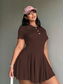Flirla Plus Size Solid Color Pleated Minimalist Casual Collared Short Sleeve Dress - Brown - View 4