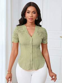 Lunelith SHEIN Lunessa Commuting Minimalist Solid Color Lace Splice Cutout Collar Blouse For Women - Green - View 3