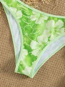 Bellisia 女士夏季沙滩音乐节碎花半身吊带休闲度假风比基尼三件套 - 彩色 - 查看 4