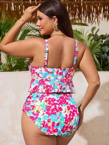 Swim Mod Plus Size Women 2-Piece Ditsy Floral Ruched Side Swimwear Set, Vacation Beach Outfit - Multicolor - View 2