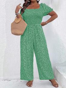 SHEIN Clasi Plus Size Ditsy Floral Square Neck Short Sleeve Jumpsuit - Green - View 3