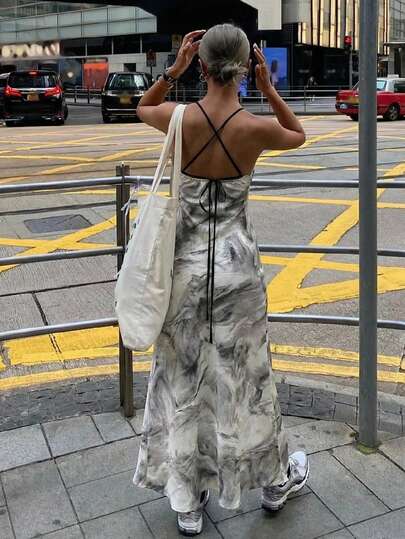 Livesso Women's Summer Fashion Tie-Dye Print Backless Halter Dress