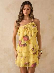 SHEIN BAE Đầm ngắn dáng suông, họa tiết hoa nhí, màu vàng, kiểu dáng ngọt ngào lãng mạn, hở lưng, buộc dây, xếp tầng, thích hợp cho kỳ nghỉ, đi biển, tiệc tùng, lễ hội âm nhạc, lễ tốt nghiệp, tựu trường. - Vàng nhạt - Xem 3