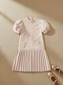 SHEIN 2026夏季新款優雅3D花卉短袖百褶洋裝，灰粉色母女款婚禮賓客禮服，適合前青春期女孩婚禮晚宴與外出穿著 - 杏色 - 查看 2