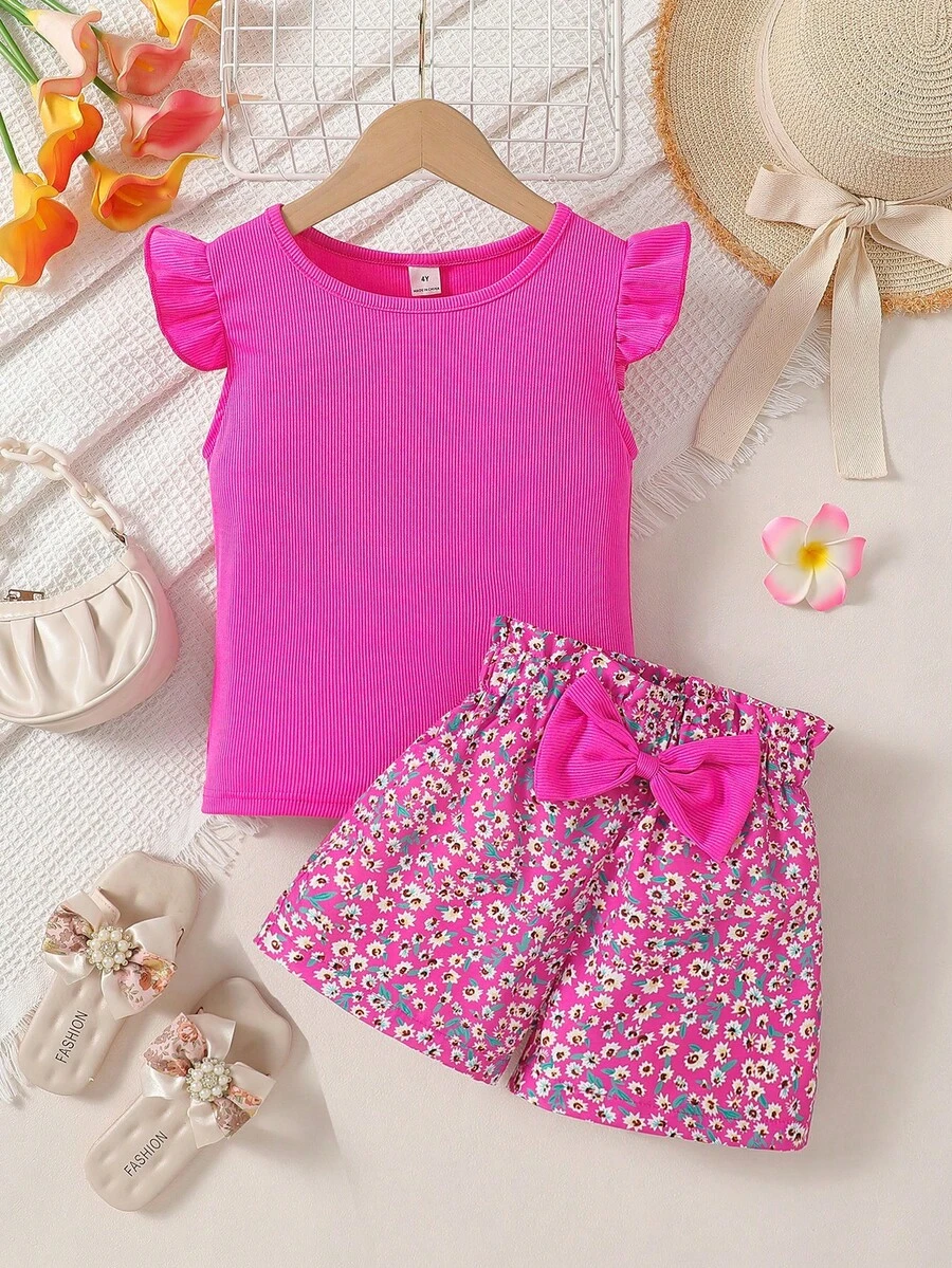 SHEIN Elladie kids Bộ đồ 2 món cho bé gái: Áo len cổ tròn tay phồng màu hồng + Quần short họa tiết hoa nhí thắt nơ màu hồng, thích hợp cho các hoạt động dã ngoại và vui chơi hàng ngày, phù hợp cho bé gái từ 4-7 tuổi, mùa xuân/hè. - Màu Hồng Tươi - Xem 1