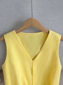 GlowEve Pleated V-Neck Sleeveless Fitted Casual Blouse For Women Women's Vest Tops Sleeveless Tops Waydamin Linen Elegant Knit Tops Blouses For Women Business Casual Women Tops - Multicolor - View 7