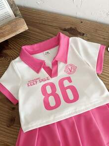 SHEIN 2件組女嬰幼兒新生兒0-3歲淺粉色夏季休閒圖案運動風V領POLO短袖T恤上衣與百褶裙套裝 - 粉色 - 查看 4