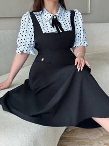 Vibekara Vestido midi evasê elegante e casual de manga curta com gola dobrável, meio abotoamento frontal, estampa de bolinhas e botões em cores contrastantes. Tamanho plus size. - Azul - Ver 7