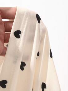 DAZY Bộ đồ ngủ nữ dáng rộng in hình trái tim, thích hợp cho mùa hè. - Màu be - Xem 7