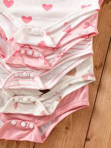 SHEIN Playful Pals 5件套女婴夏季休闲爱心蝴蝶结条纹印花连体衣套装 - 彩色 - 查看 6