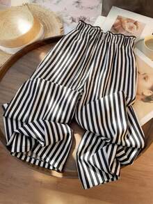 EMERY ROSE Plus Size Striped Casual High Waist Slimming Straight Leg Pants, Suitable For Summer Outfit - Black and White - View 2