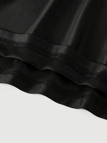 SHEIN MOD 优雅纯色腰部褶饰喇叭下摆吊带连衣裙 - 黑色 - 查看 4