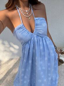 Sunnyshic 女士蓝色条纹夏季法式V领露背蝴蝶结腰带连衣裙，性感浪漫海滩度假风 - 藍色 - 查看 3