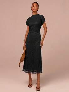 COSMINA 棕色蕾丝短袖连衣裙，腰部系带，女士夏季连衣裙，适合约会和日常穿着。 - 黑色 - 查看 4