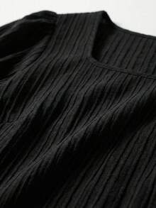 SHEIN VCAY 母亲节度假风大码纯色波浪纹理面料方领休闲时尚短袖衬衫 - 彩色 - 查看 3