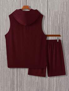 Manfinity Homme Men's Hooded Vest And Slant Pocket Shorts Casual Suit, Holiday - Burgundy - View 2