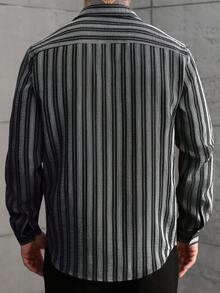 Manfinity CasualCool 男士复古棕白条纹休闲长袖衬衫，秋季款 - 黑色 - 查看 2