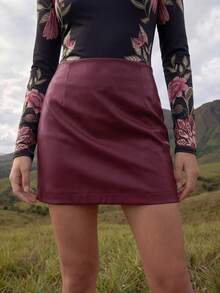 CAJUNI PU皮革质感短裙，高腰 - 酒紅色 - 查看 4