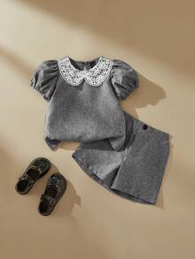 SHEIN 少女休闲蕾丝领短袖上衣和短裤套装，适合日常外出、假日和度假。 - 灰色 - 查看 2