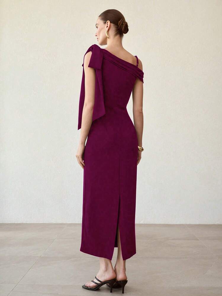 ELEGANT ASYMMETRICAL-SHOULDER LONG DRESS