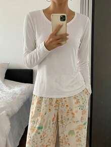 DAZY Solid Color Knit Long Sleeve Half-Open Collar Top Paired With Floral Allover Print Long Pants Women Pajama Set, Fall Winter Clothes - White - View 3