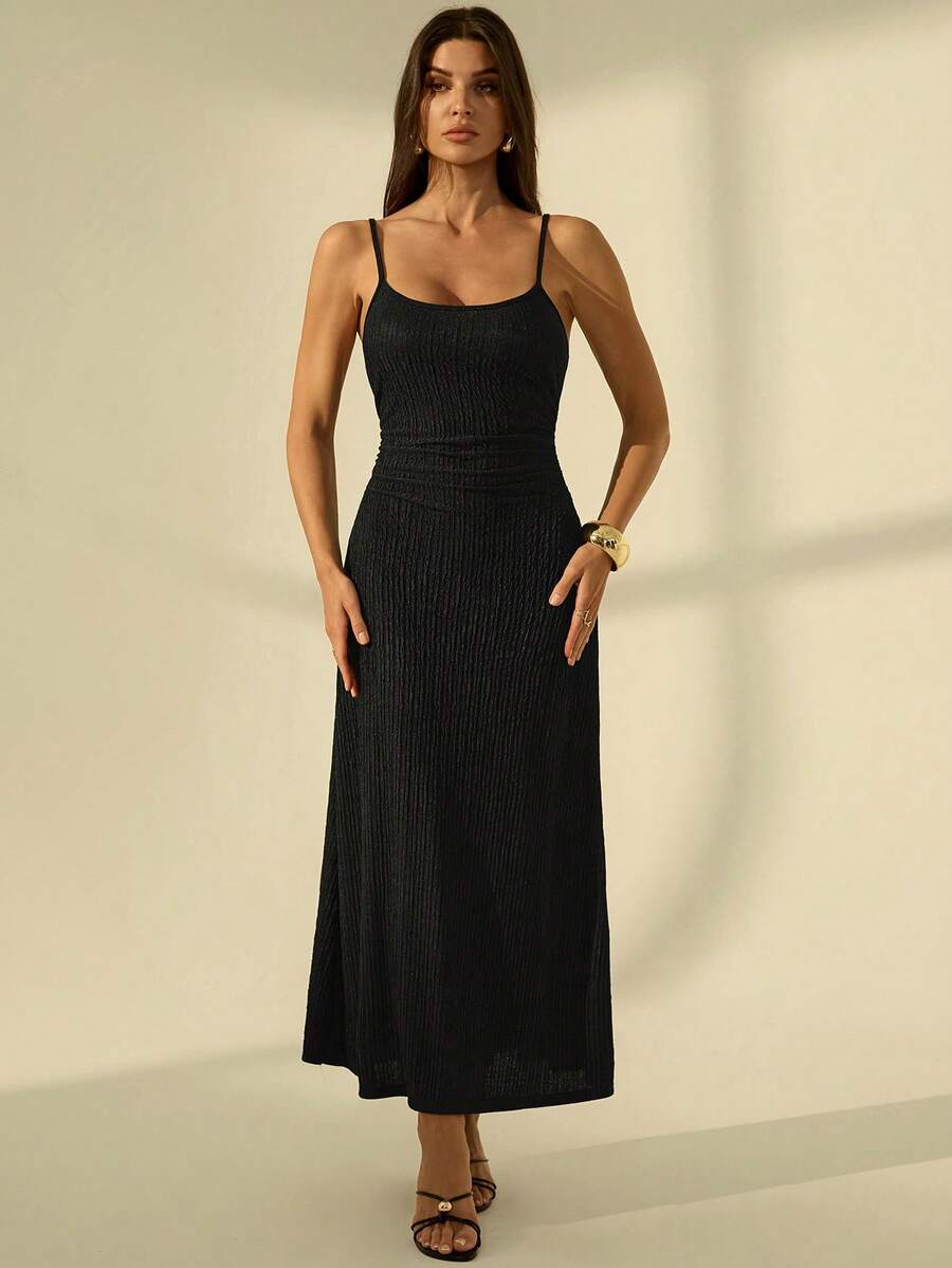 SHEIN Tall Đầm nữ màu đen tối giản, đa năng, lãng mạn, ôm eo tôn dáng, thích hợp cho hẹn hò, du lịch mùa hè. - màu đen - Xem 1