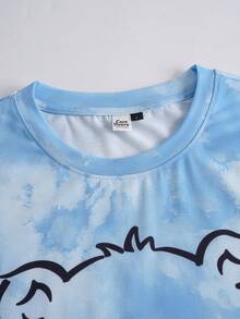 SHEIN X Care Bears 男士卡通熊扎染印花圆领短袖上衣和短裤睡衣套装 - 淺藍色 - 查看 3
