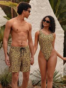 Manfinity VDAYZ Shorts de playa con cordón en la cintura y estampado de leopardo para hombres - Multicolor - Ver 6