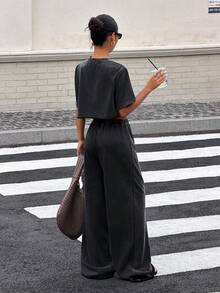 Muchica 女士休闲时尚街头风日常通勤装饰短袖露脐T恤和阔腿裤套装，春夏款 - 黑色 - 查看 2