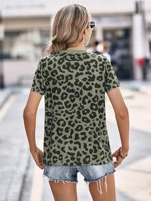 EMERY ROSE Plus Size Leopard Print Round Neck Tee Graphic Cheetah Print Tees Women Tops - Multicolor - View 2