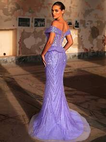 Glamrae Elegantes luxuriöses Off-Shoulder Perlen- & Pailletten-Blumen-Meerjungfrauenkleid, geeignet für Hochzeit, Party, Urlaub, Bankett (stark verziert) - Mauve - Übersicht 2