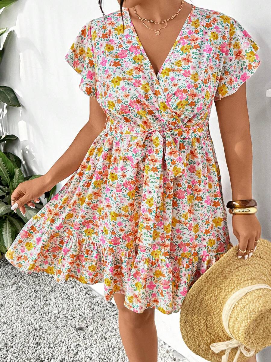 SHEIN Frenchy Đầm hoa nhí dáng rộng, thường ngày, cỡ lớn - Nhiều màu - Xem 1