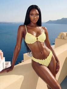 Vaytide 夏季纯色提花面料可爱荷叶边可调节系带休闲沙滩比基尼套装 - 黃色 - 查看 1