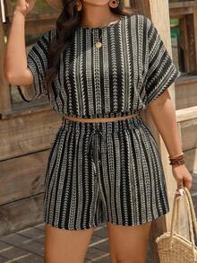 SHEIN LUNE Plus Size Women Striped Print Short Sleeve Top And Shorts 2 Pieces Set, Vacation - White - View 3