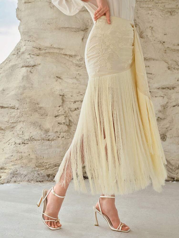 WOMEN'S LINEN EMBROIDERED TASSEL HEM RUCHED WAIST SKIRT