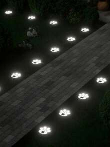 4 Đèn LED hình dấu chân chó năng lượng mặt trời, Đèn ngoài trời năng lượng mặt trời hình dấu chân với cảm biến thông minh, Đèn chiếu sáng cảnh quan cho mèo, chó, lối đi trong vườn, LED trắng ấm/trắng, Thiết kế dấu chân dễ thương, Thích hợp cho người yêu thú cưng. - Nhiều đèn - Xem 4