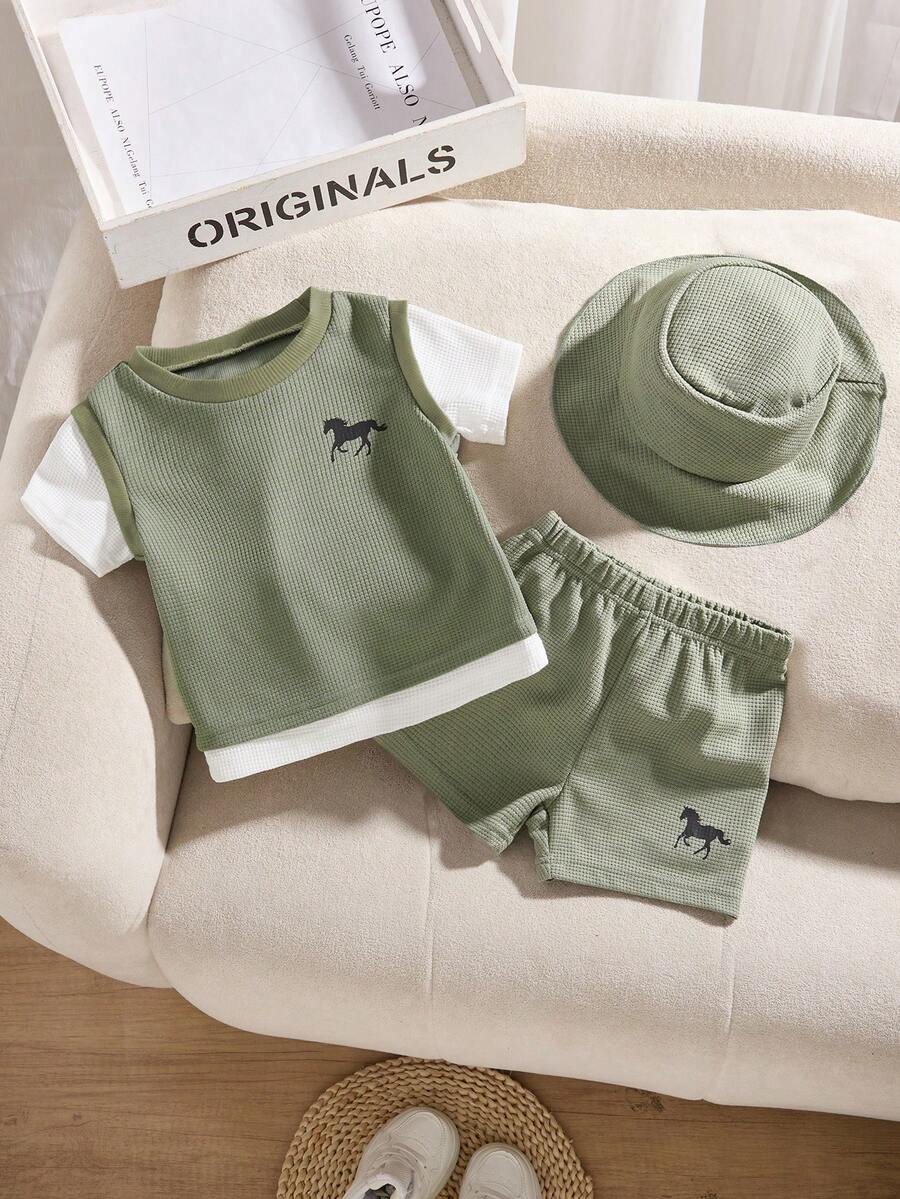 SHEIN Playful Pals Bộ 3 món/Bộ cho bé trai/bé gái mùa hè màu xanh cổ tròn 2 trong 1 áo và quần short kèm mũ, vải tổ ong, thích hợp cho hoạt động vui chơi ngoài trời hàng ngày, đi học, đi nghỉ, phong cách thanh lịch, phù hợp cho gia đình giải trí, thể thao và tụ tập - Nhiều màu - Xem 1